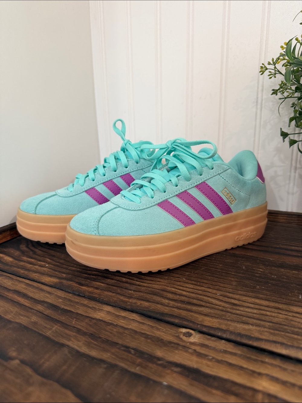 NWT Adidas VL Court Low Platform Sneakers